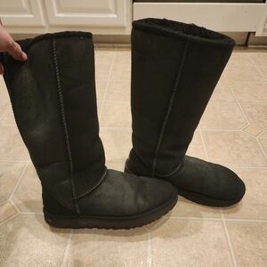 Tall black classic uggs
